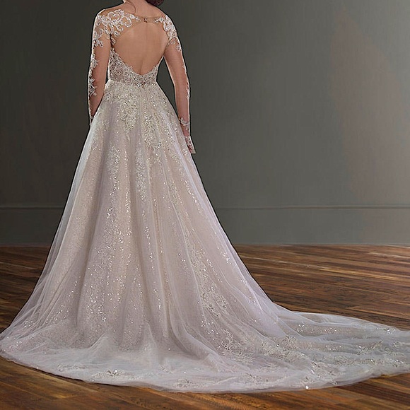 NEVER WORN OR ALTERED Martina Liana 1097 NWOT - Picture 2 of 14